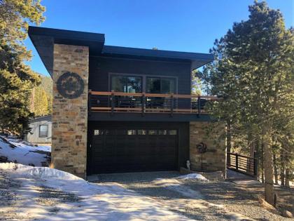 treehouse 1BR with Hot tub Black Hawk Colorado