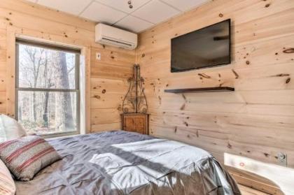 Secluded Cabin with Mtn Views - 9 Mi To Chimney Rock! - image 4