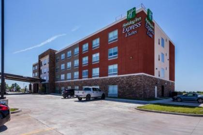 Holiday Inn Express & Suites Blackwell an IHG Hotel - image 10
