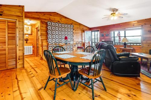 Cozy Bear Den - image 4