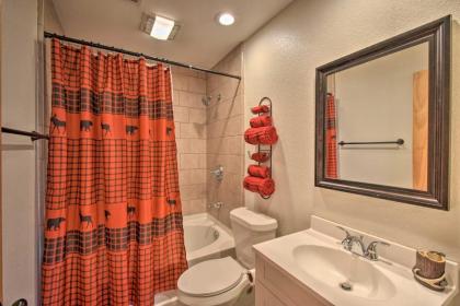 Spacious Cabin with Furnished Deck and Fire Pit! - image 14