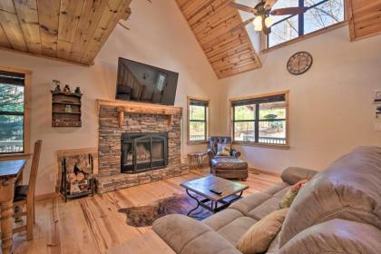 Spacious Cabin with Furnished Deck and Fire Pit! - image 3