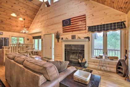 Supreme Getaway in Chattahoochee Natl Forest - image 4