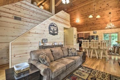 Supreme Getaway in Chattahoochee Natl Forest - image 5