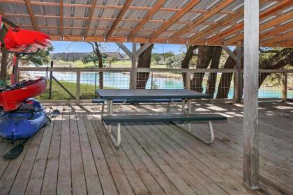 Two Dam Guest Cottages- River Studio - image 8