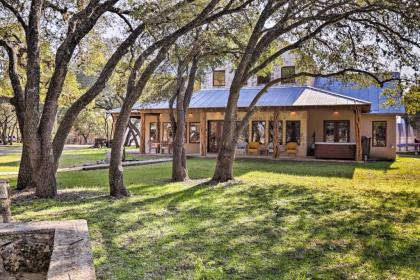 Riverfront Home with Shaded Porch and HotTub by DT Blanco - image 13