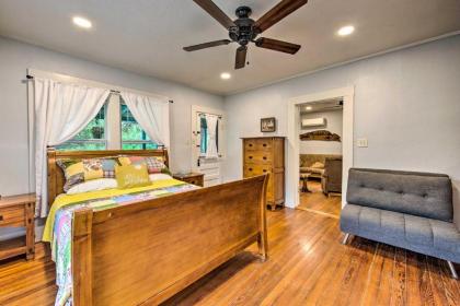 Betty Bs River House Less Than 1 Mi to Blanco State Park! - image 11
