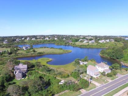 Payne's Harbor View Inn - image 13