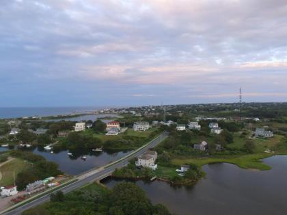 Payne's Harbor View Inn - image 8