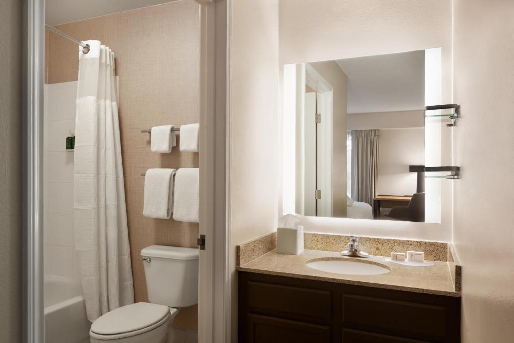 Residence Inn by Marriott Chicago / Bloomingdale - image 5