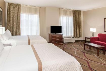 Hawthorn Suites Bloomington - image 11