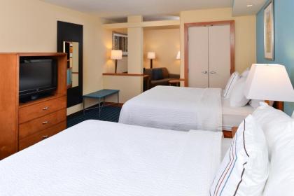 Fairfield Inn & Suites Bloomington - image 14