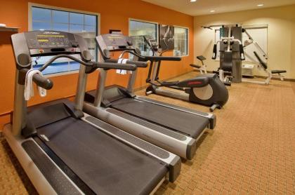 Country Inn & Suites by Radisson Bloomington-Normal West IL - image 14
