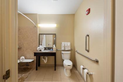 Holiday Inn Express Bloomington West an IHG Hotel - image 15