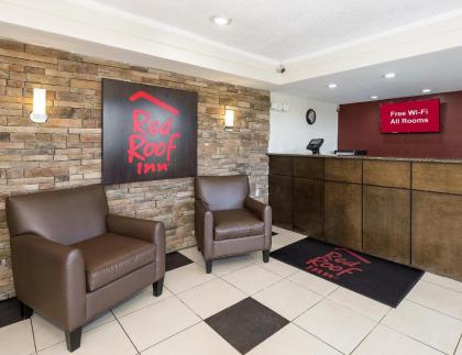 Red Roof Inn Bloomington - Normal/University - image 2