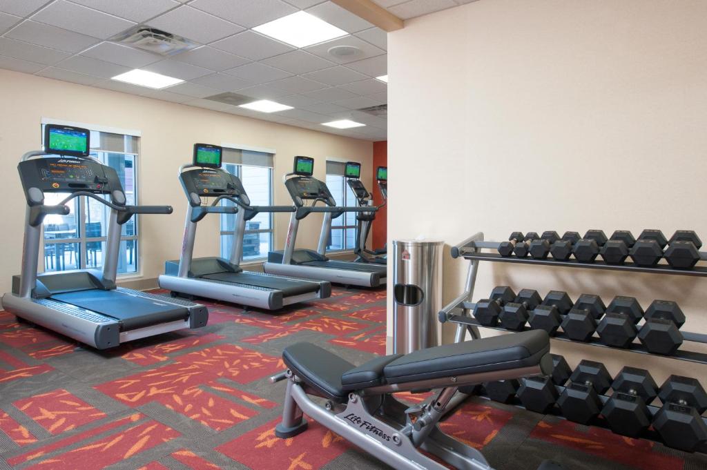 Residence Inn by Marriott Bloomington - image 5