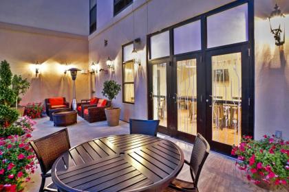 Hilton Garden Inn Bloomington - image 21