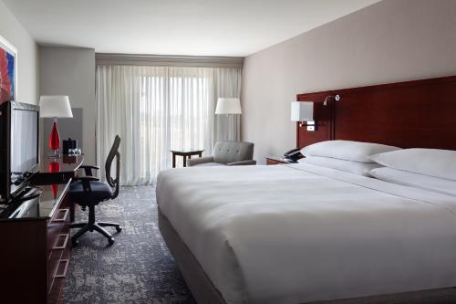 Marriott Minneapolis Airport - image 4