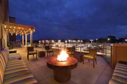 Home2 Suites by Hilton Minneapolis Bloomington - image 1