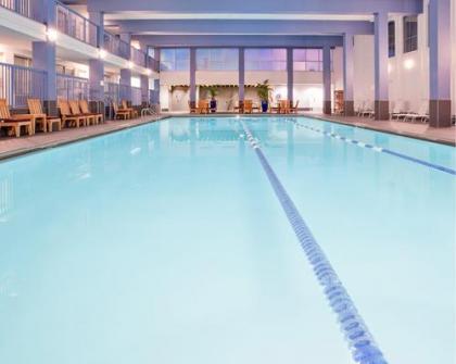 Renaissance Bloomington Mn