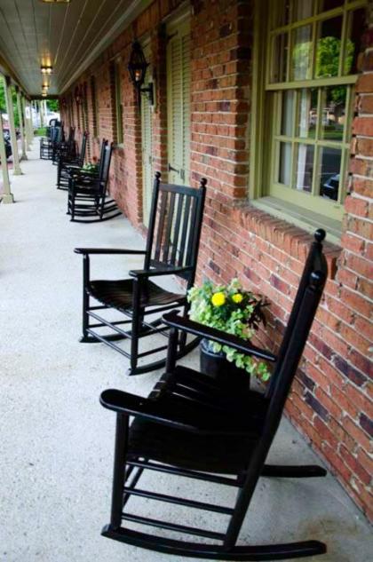 Hillwinds Inn - Blowing Rock - image 20