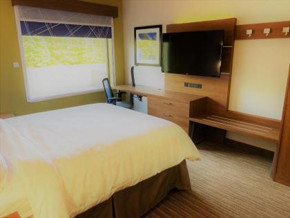 Holiday Inn Express Blowing Rock South an IHG Hotel - image 14