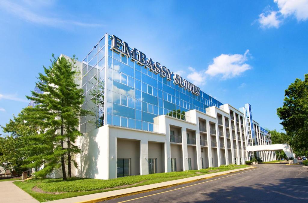 Embassy Suites by Hilton Cincinnati Northeast - Blue Ash - main image