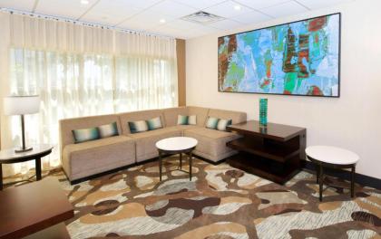 Embassy Suites by Hilton Cincinnati Northeast - Blue Ash - image 11