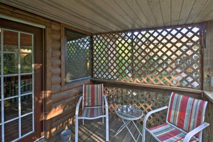 Cabin on Table Rock Lake with Hot Tub and Fire Pit! - image 4