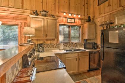 Cabin on Table Rock Lake with Hot Tub and Fire Pit! - image 7