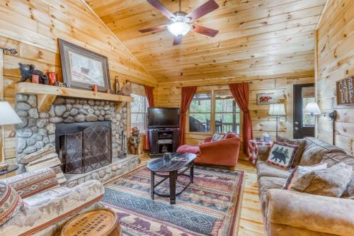 Papa Bear`S Den - main image