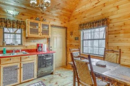 Sugar Creek Cabin - image 2