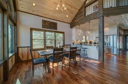 Bear Claw Cabin by Escape to Blue Ridge - image 10