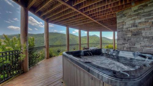 Falling Waters Lodge by Escape to Blue Ridge - main image