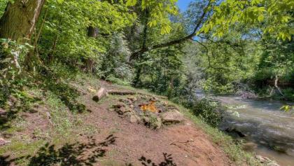 Rock N' River by Escape to Blue Ridge - image 11