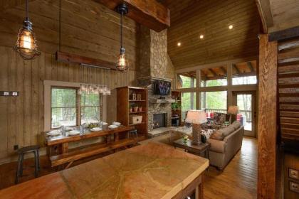Twin Pine Lodge by Escape to Blue Ridge - image 15
