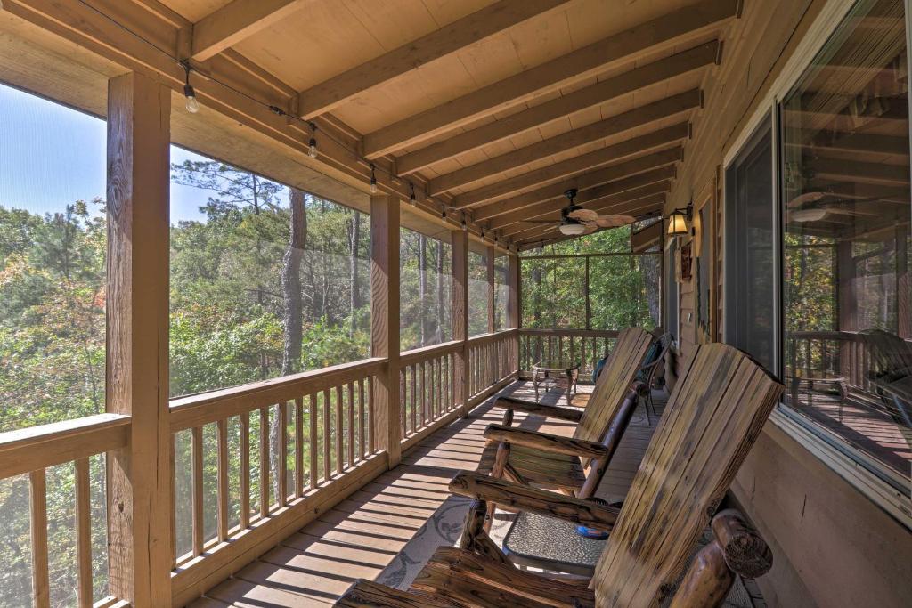 Escape City with Wildgoose Retreat in Blue Ridge! - main image