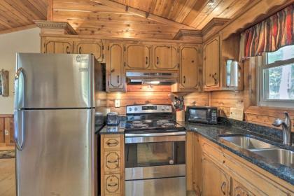 Escape City with Wildgoose Retreat in Blue Ridge! - image 11