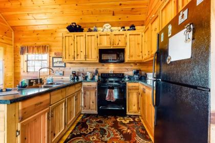 Lazy Bear Lodge - image 6