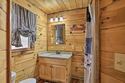 Picturesque Mtn Cabin with Hot Tub and Fire Pit! - image 13