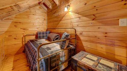 Retreatwood Mac by Escape to Blue Ridge - image 16