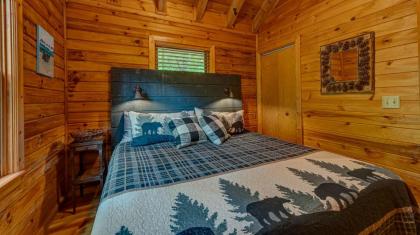 Retreatwood Mac by Escape to Blue Ridge - image 8