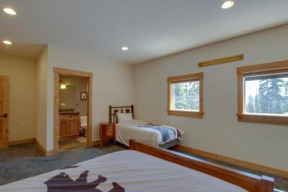 Northstar Lodge - image 10