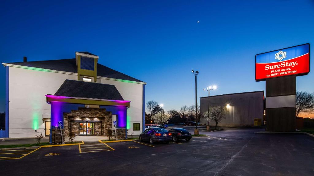 SureStay Plus Hotel by Best Western Blue Springs - main image