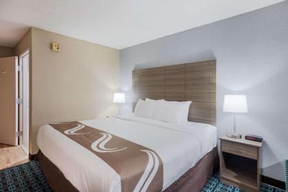 Quality Inn & Suites Blue Springs - Kansas City - image 8