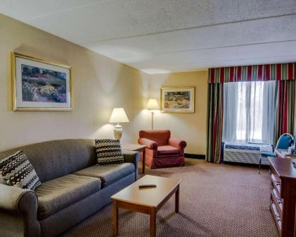 Quality Hotel and Conference Center - image 14