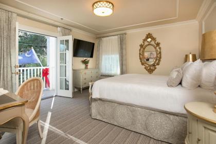 Old Town Bluffton Inn - image 14