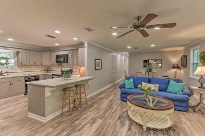 Updated Home Less Than 1 Mile to Old Town Bluffton! - image 10