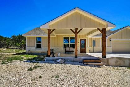 Beautiful Boerne Casita   13 mi to Downtown Texas