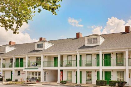 Days Inn by Wyndham Spartanburg South Carolina